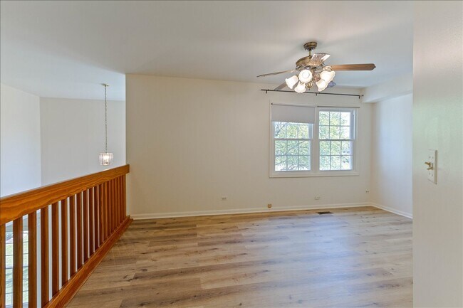 Building Photo - 309 E Theodore Ln