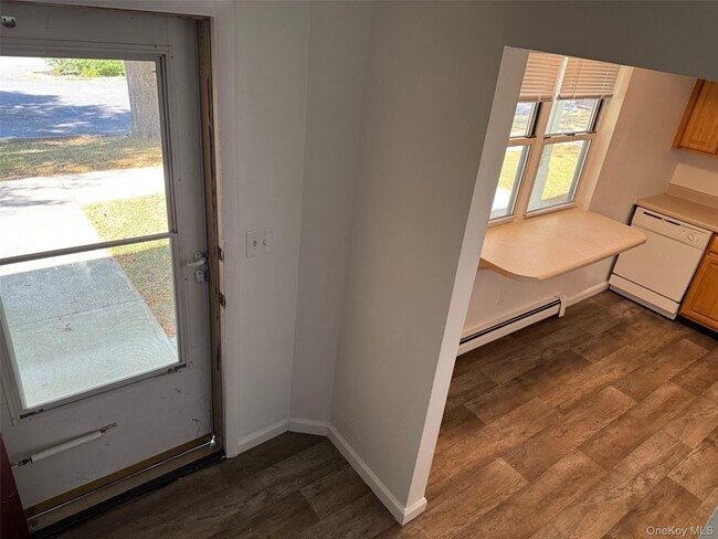 Building Photo - 4 Patton Dr