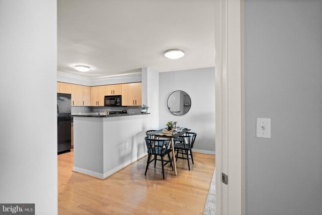 Building Photo - 1000 New Jersey Ave SE