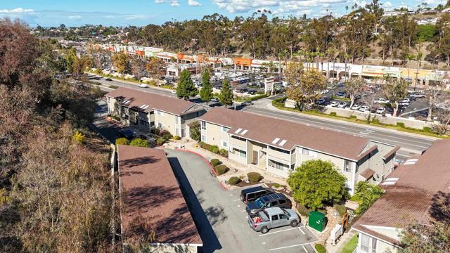 Building Photo - 590 Telegraph Canyon Rd