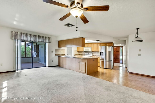 Building Photo - 3296 Dolin Ave