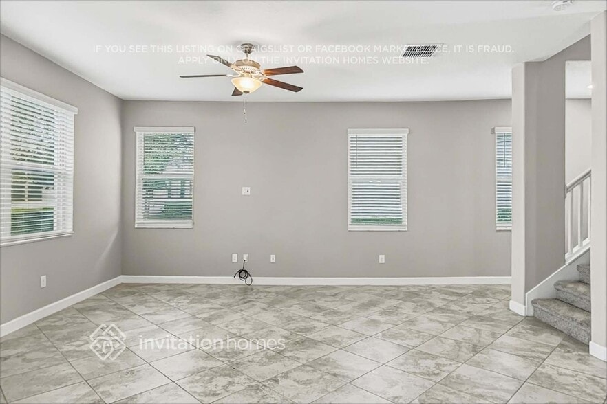 Building Photo - 2910 YellowHammer Wy