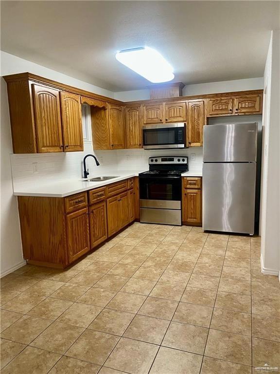 Building Photo - 16 E 19th St