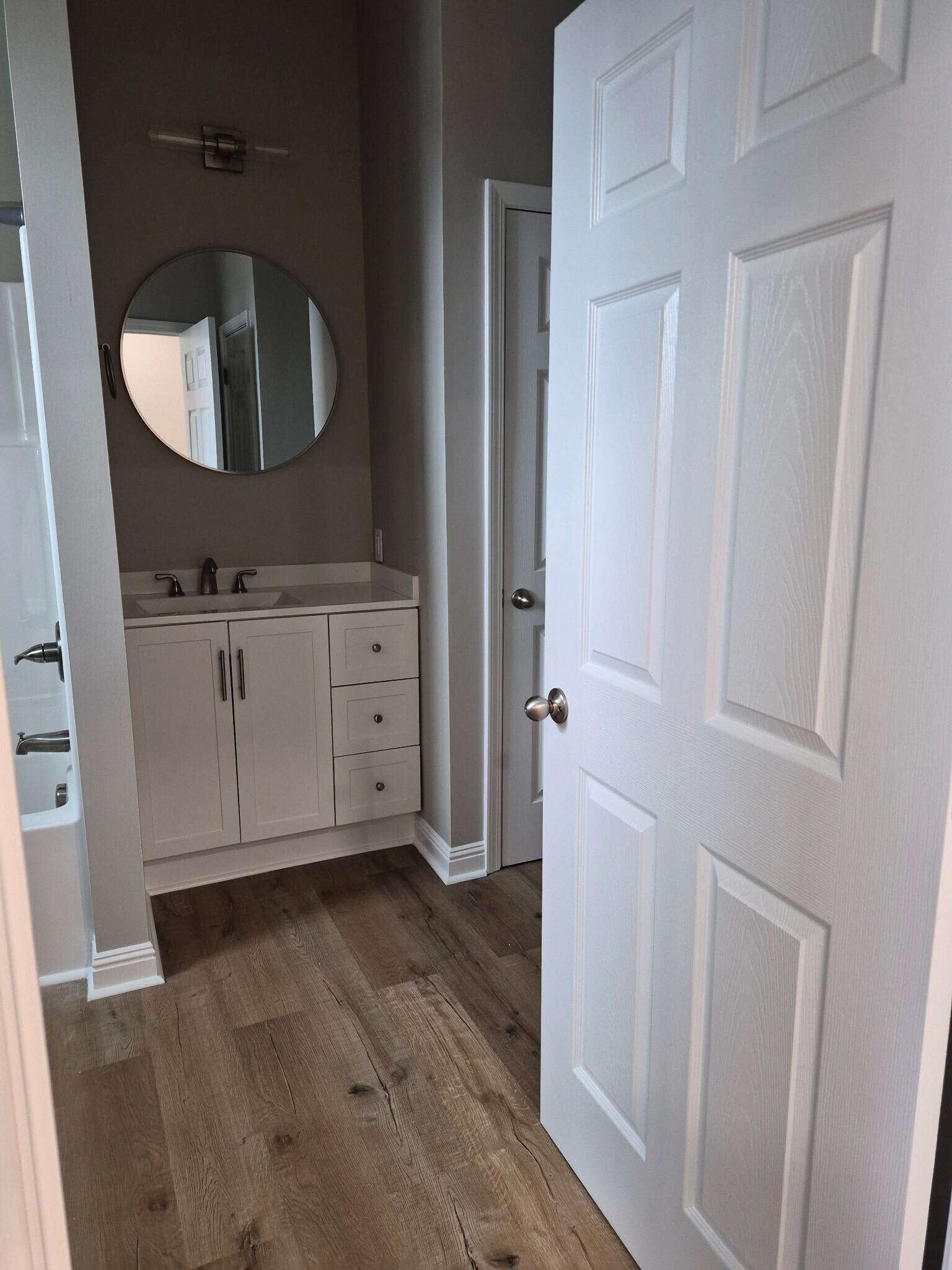 Building Photo - 111 E Main St