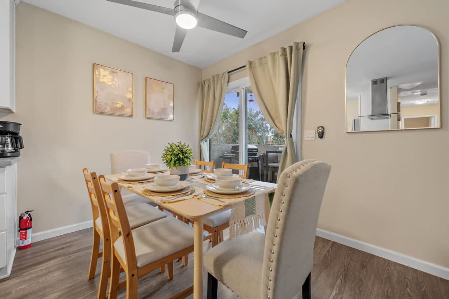 Building Photo - 9504 Carroll Canyon Rd