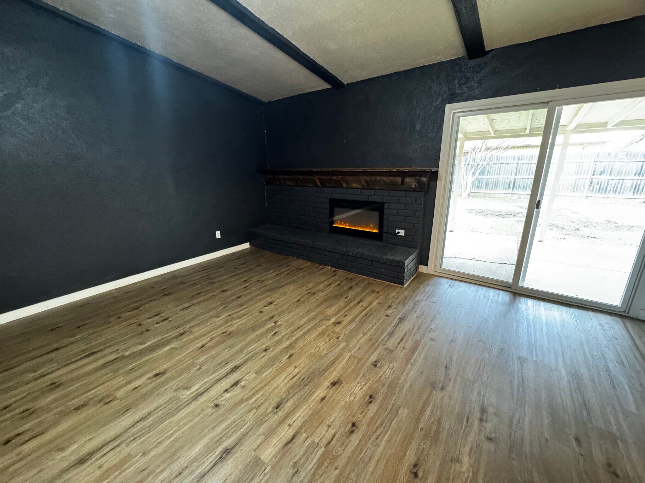 Building Photo - 7505 Whitewood Dr