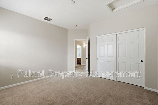 Building Photo - 13441 N 151st Dr