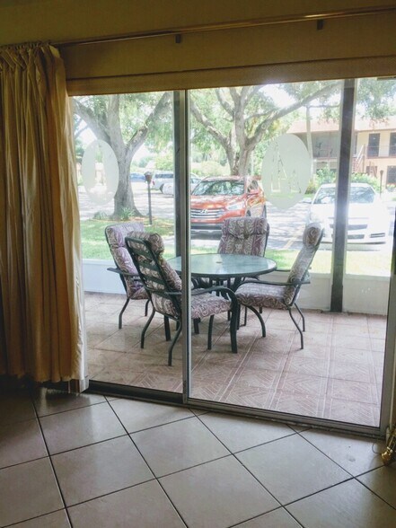 Screen porch off kitchen - 3124 US HWY 441 SE