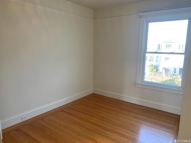 Building Photo - 238 8th Ave