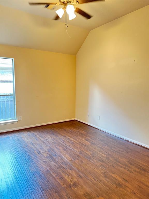 Building Photo - 27926 Barberry Banks Ln