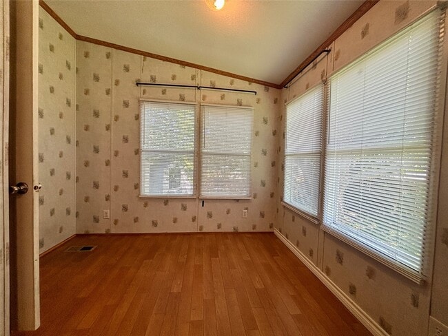 Building Photo - 12733 Pecan Tree Ct