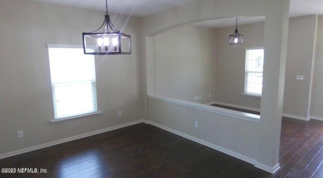 Building Photo - 83117 Purple Martin Dr