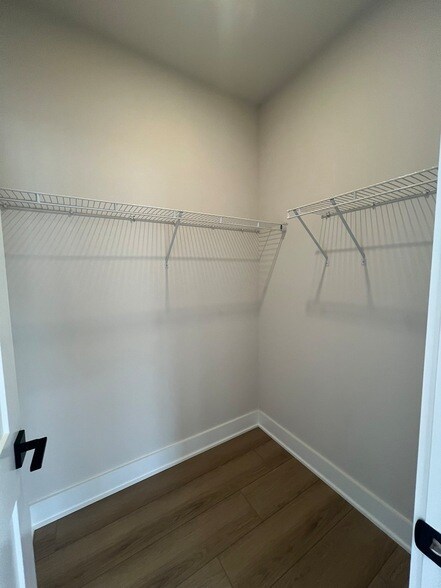 Building Photo - 2615 Wilkinson Pike