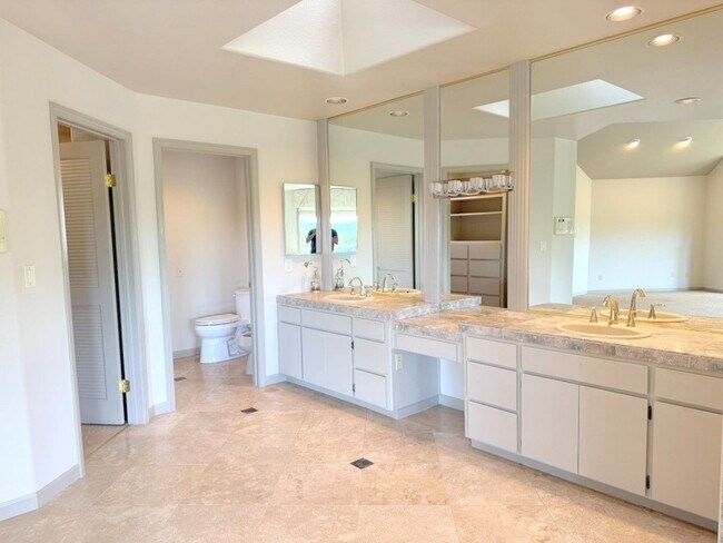 Building Photo - REDUCED ! Beautiful custom one story estate located on one of the most desirable streets in Black...