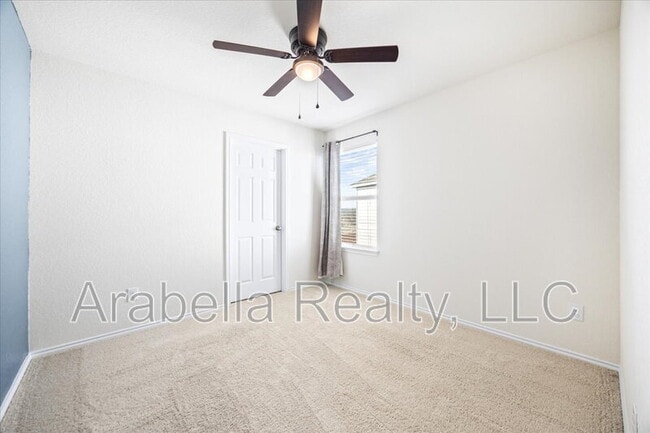 Building Photo - 13907 Anchor Wy