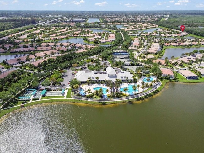 Building Photo - 2464 Sailfish Cove Dr
