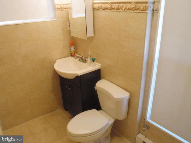 Building Photo - 540 George St