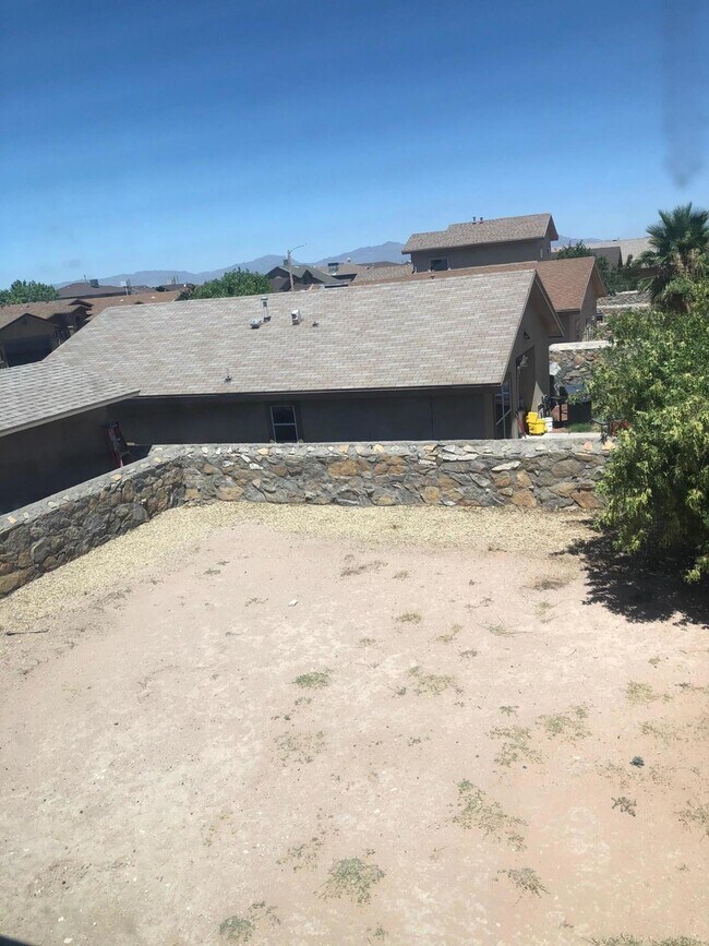 Building Photo - 4069 Tierra Venado Dr