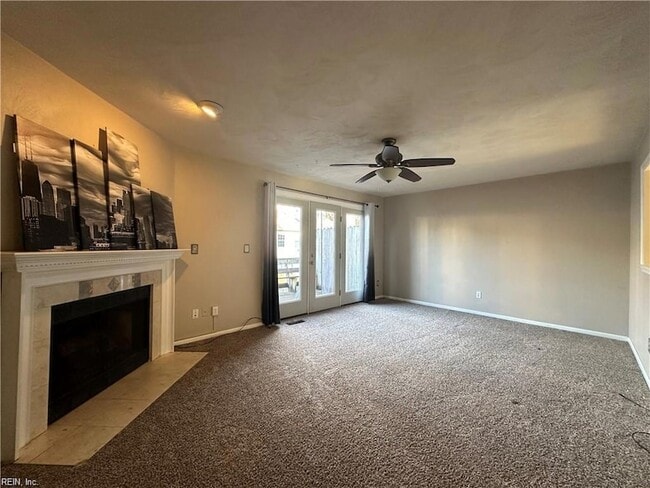 Building Photo - 1522 Brenland Cir