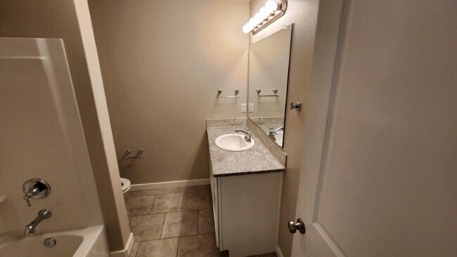 Building Photo - 13609 Sherman Ave