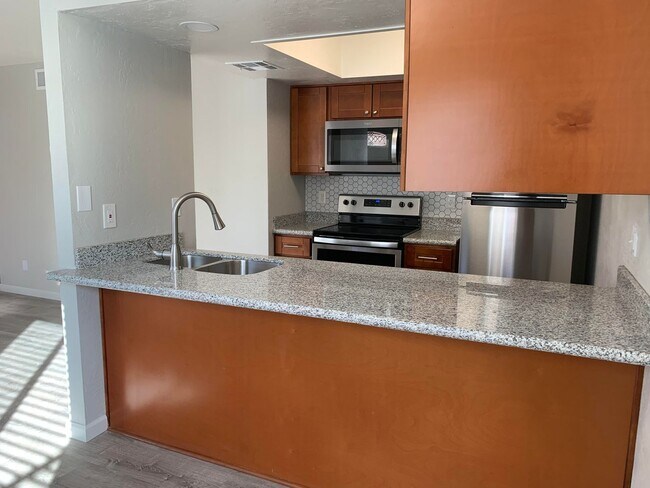 Interior Photo - La Vie