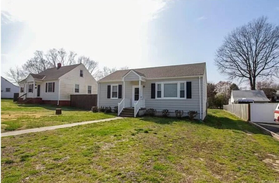 Building Photo - 2316 Carlisle Ct