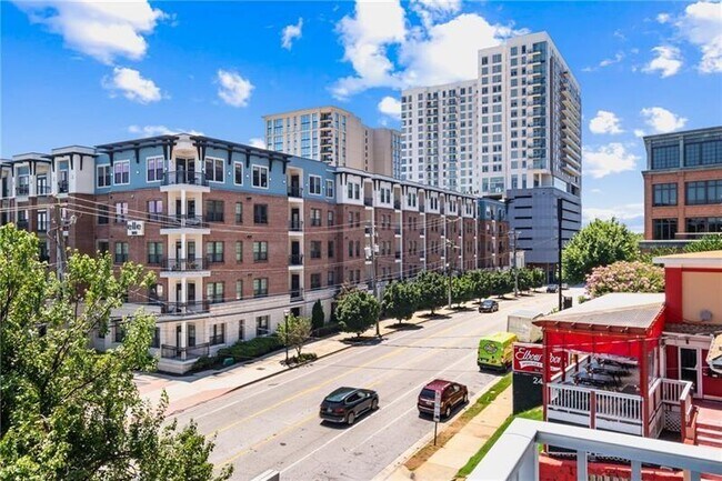 Building Photo - 250 Pharr Rd NE