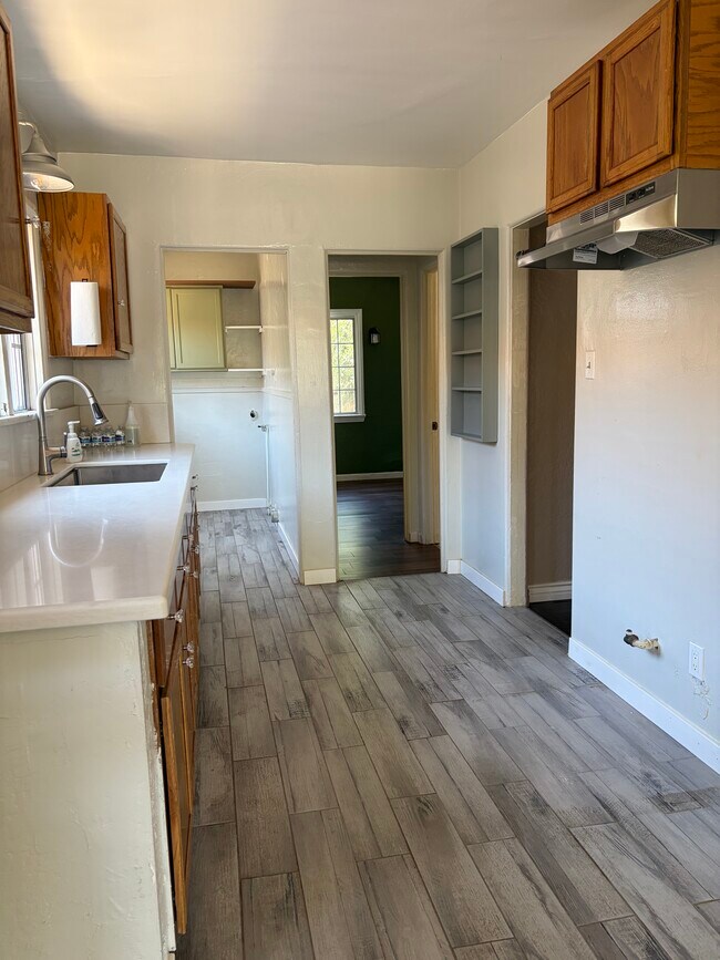Building Photo - 3506 Falcon Ave