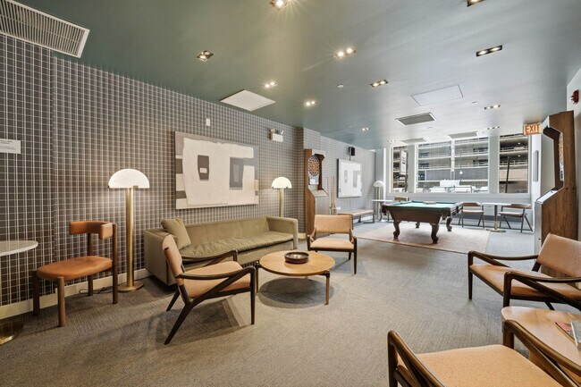 Building Photo - 417 S Dearborn St