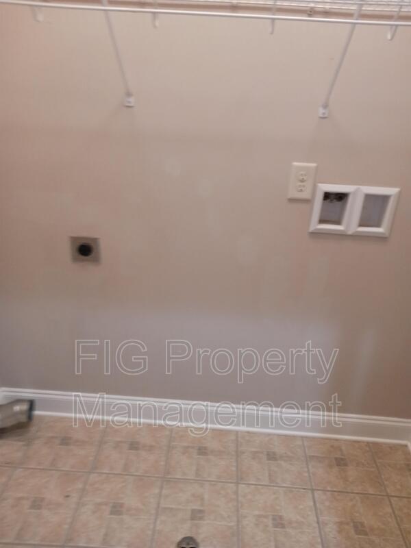 Building Photo - 129 Stonegate Cir
