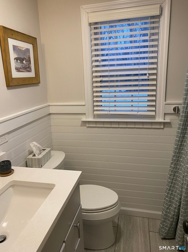 Building Photo - 276 Dunnlea Rd