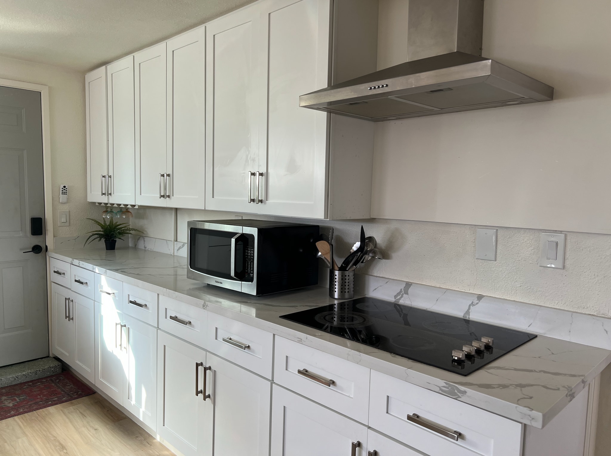 Building Photo - 1371 Via Manzanas