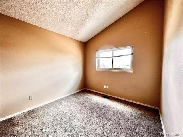 Building Photo - 310 Medford Dr