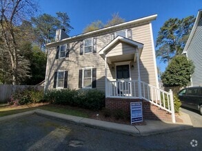 Building Photo - 2012 Fig Ct