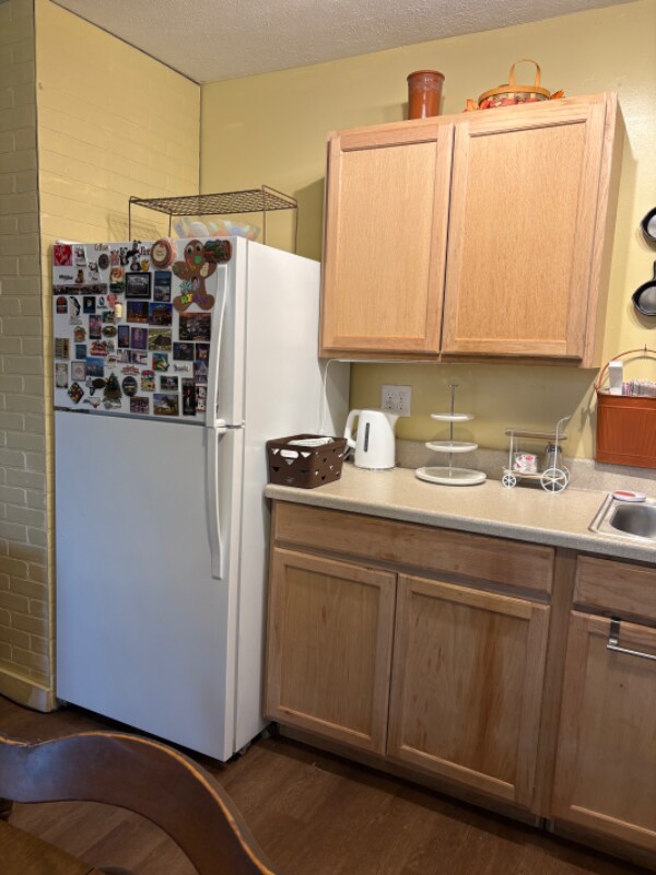 Building Photo - 754 Greenfield Ln