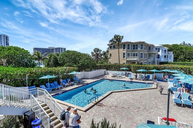 Building Photo - 4748 S Ocean Blvd