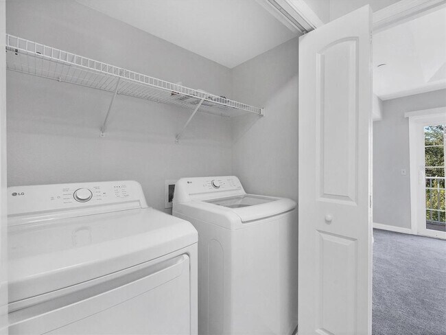 Building Photo - 8717 Spruce Hills Ct