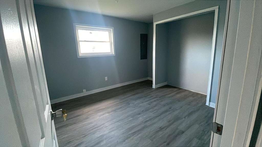 Building Photo - 1107 N State St