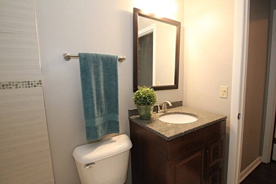 Main Bath Quartz Top Vanity - 2670 N 116th St