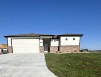 Building Photo - Stunning 3-Bedroom, 2-Bath Home for Rent –...