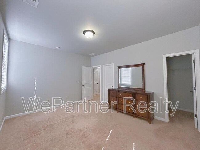 Building Photo - 5838 Norfolk ChaseRoad