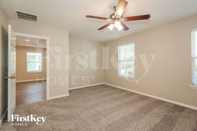 Building Photo - 239 Santorini Ct