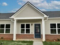 Building Photo - 602 Parkview Ct