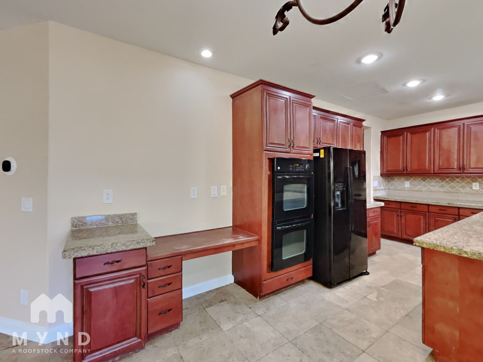 Building Photo - 599 Wealdston Ct