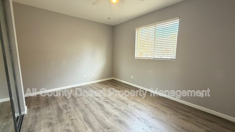 Building Photo - 9591 Capiland Rd