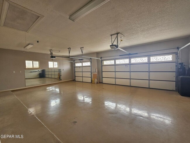 Building Photo - 6713 Capitan Ridge