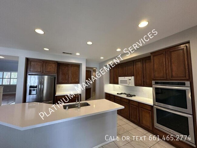 Building Photo - 7345 Sunnyslope Dr