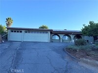 Building Photo - 1034 Avocado Ave