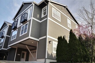 Building Photo - Corner lot Townhome -Incredible find in north Capitol Hill!
