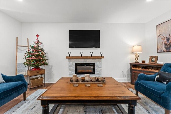 Building Photo - 50 Dogwood Knob